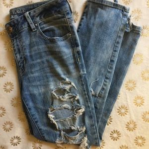 American eagle ripped jeans